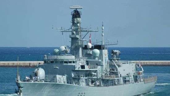 Британские ВМС отреагировали на приближение военного корабля РФ