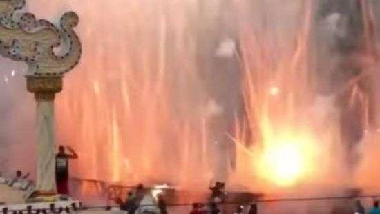 На Кубе во время шоу фейерверков ранены десятки людей (ВИДЕО)