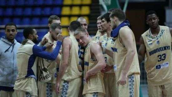 Баскетболисты «Будивельника» устроили бойкот
