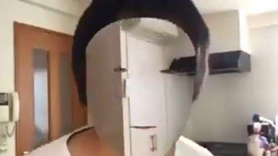 При помощи iPhone X блогер «стал невидимкой»