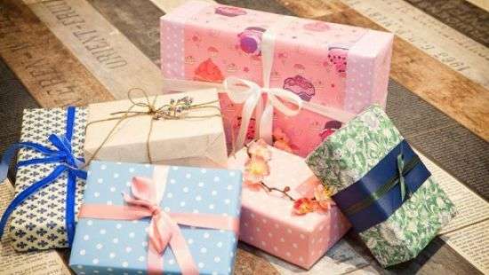 Обнародована средняя стоимость подарков украинских нардепов