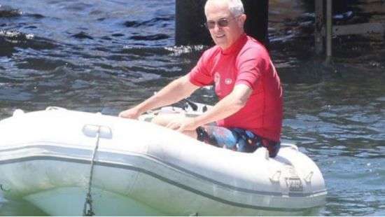 Премьер-министра Австралии оштрафовали на $250 из-за фотографии