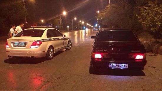 В Туркмении запретили автомобили черного цвета