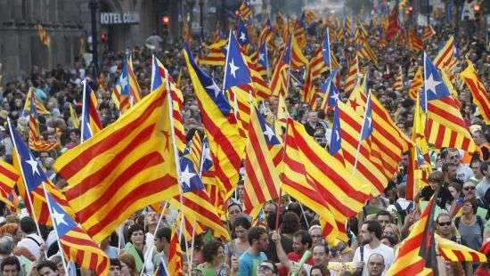 Названа сумма убытка Испании из-за референдума о независимости Каталонии