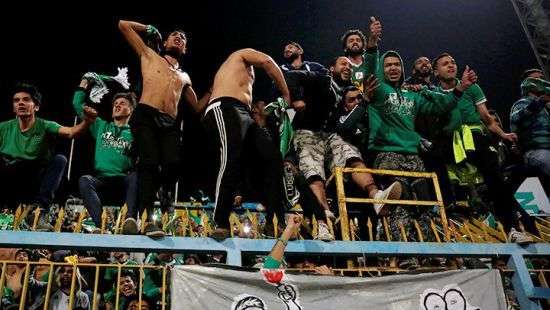 В Египте суд отправил в тюрьму 28 футбольных фанатов из-за футболок