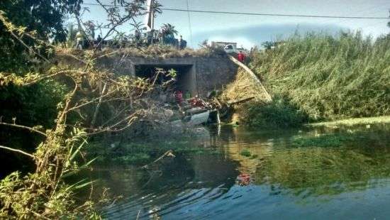 В Мексике с моста упал пассажирский автобус, есть жертвы