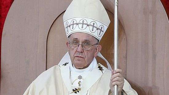 Папа римский поздравил христиан, празднующих Рождество 7 января