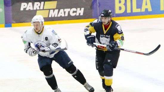 «Белый Барс» разгромил «Волков»