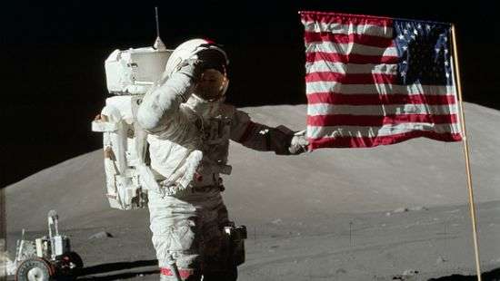 Умер легендарный американский астронавт