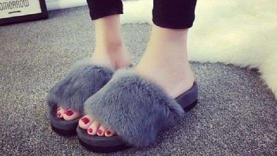 Американский дизайнер сделал обувь из шерсти пони