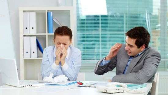 Как определить болезни по лицу, рассказали врачи