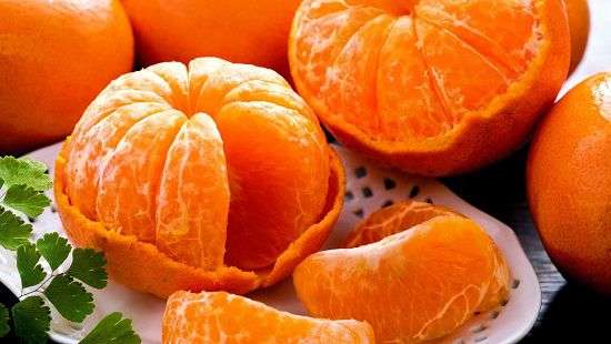 Врачи рассказали о вреде мандаринов