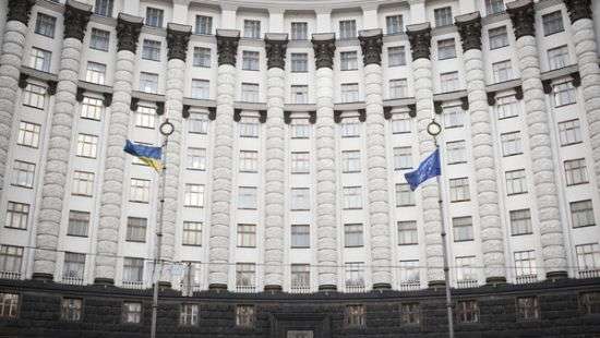 Кабмин отменил реформы в таможне и ГФС