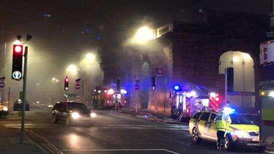 В Британии - масштабный пожар на одном из крупнейших вокзалов страны (ВИДЕО)