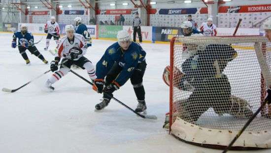 «Донбасс» с рекордом разгромил «Волков»