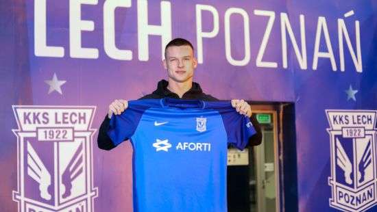 Украинский форвард продолжит карьеру в польском клубе