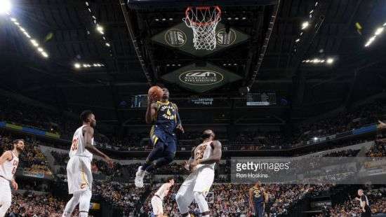 НБА. «Кливленд» упустил преимущество и проиграл «Индиане», «Голден Стэйт» переиграл «Милуоки»