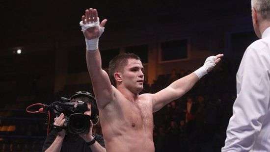 Украинский боксер выиграл второй бой на профессиональном ринге