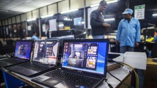 Рынок компьютеров падает 13 кварталов кряду