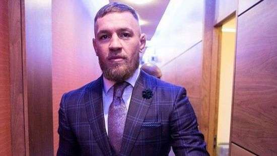 Макгрегора лишают чемпионского титула UFC