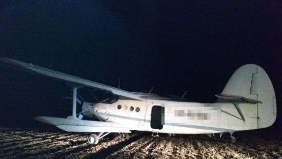 В Венгрии задержали украинский самолет с нелегалами из Афганистана и Вьетнама