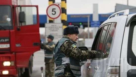 В 2017 году украинцы 34 млн раз выезжали за границу