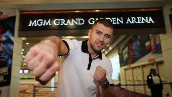 Украинский боксер узнал имя соперника в поединке за титул WBC