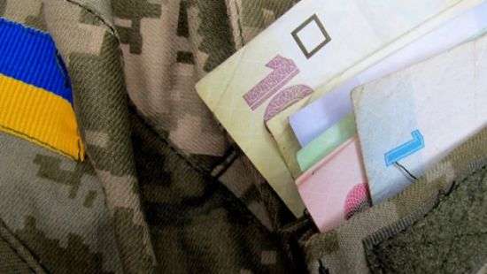 Военнослужащим пообещали повышение пенсий на 77%