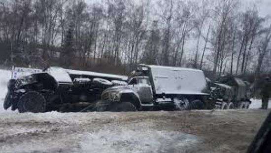 В России столкнулись пять военных КамАЗов (ВИДЕО)