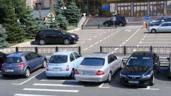 Парковка по-новому: что ждет украинских автовладельцев на парковках страны