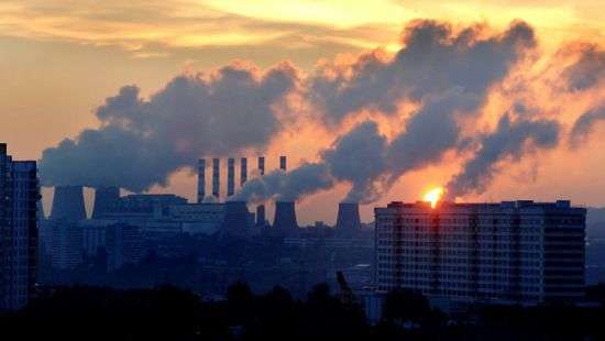 Еврокомиссия пригрозила санкциями за порчу воздуха