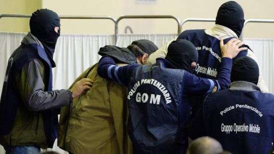 В Италии в ходе спецоперации задержали 40 мафиози