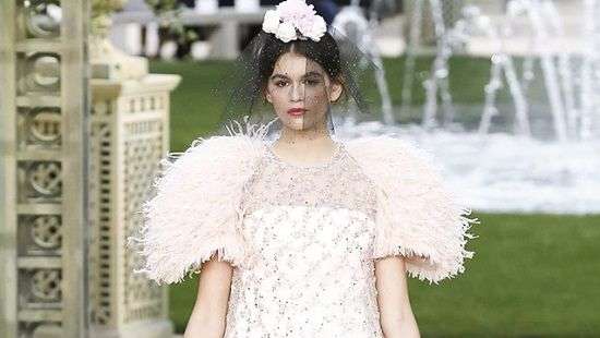 Неделя высокой моды в Париже: показ Chanel (ФОТО, ВИДЕО)