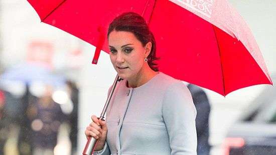 Кейт Миддлтон перешла на одежду для беременных (ФОТО)