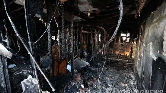 В южнокорейской больнице на пожаре погибло более четырех десятков людей