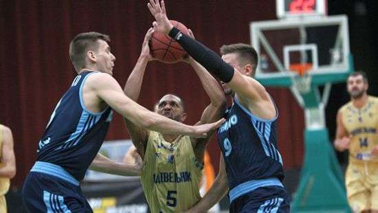 «Будивельник» уступил путевку в Финал четырех