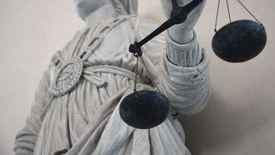 Суд Англии отложил решения по «долгу Януковича»