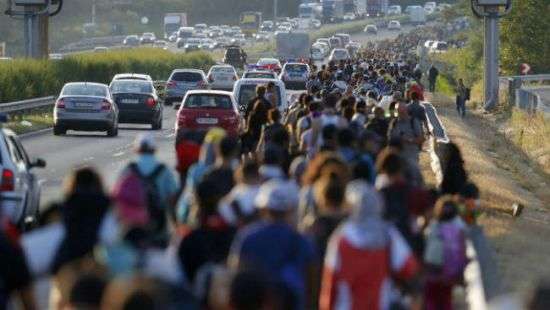 Одна из самых развитых стран ЕС закрыла путь миллионам беженцам