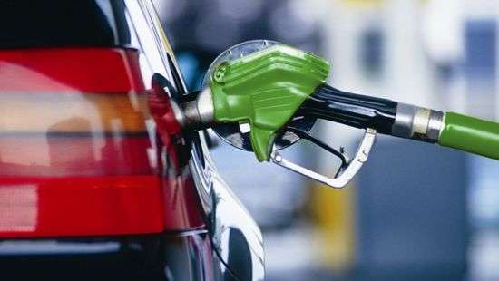 На украинских АЗС снова подняли цены на топливо