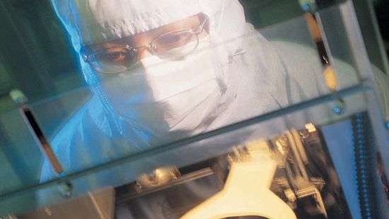 AMD разделит производство чипов