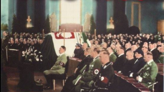 Обнародовано архивное ФОТО связи поляков с Гитлером