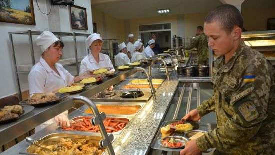 В Украине военные в армии будут питаться по каталогу НАТО