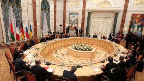 В Минске Украина обвинила РФ в невыполнении условий перемирия на Донбассе