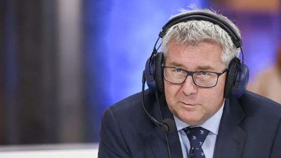 Вице-президента Европарламента могут уволить за оскорбление коллеги