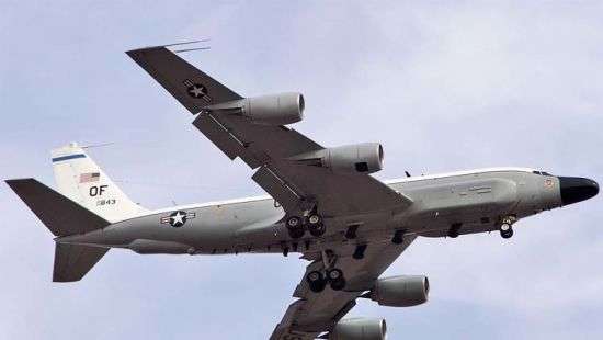 Разведывательные самолеты США второй день летают вблизи российской границы