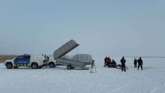 В Эстонии автобус с пассажирами провалился под лед