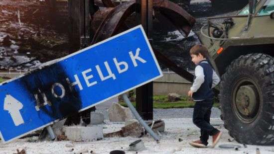 Закон о реинтеграции Донбасса отправлен на подпись Порошенко