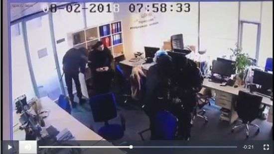 Стало известно, что силовики изъяли в ходе обысков у издания «Вести»