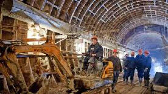 Стало известно, когда в Киеве откроют 2 новые станции метро