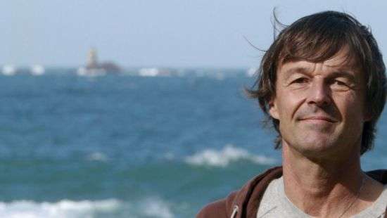 Две женщины обвинили французского министра в сексуальных домогательствах